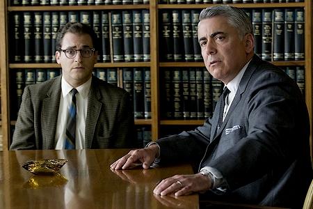 A Serious Man : 17 photos & 1 vidéo a-serious-man