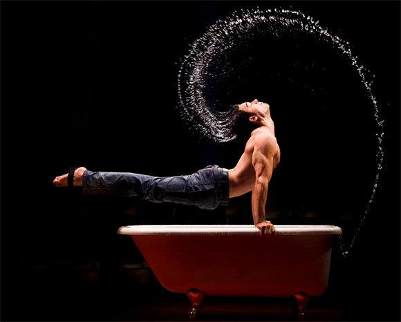 Vidéo : Le plus grand cabaret du monde version Sexyboy avec David O'mer Vidéo : Le plus grand cabaret du monde version Sexyboy avec David O'mer