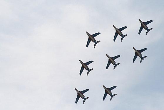 Combien De G Pilote De Chasse L'Hommage de la Patrouille de France à Astérix - Paperblog