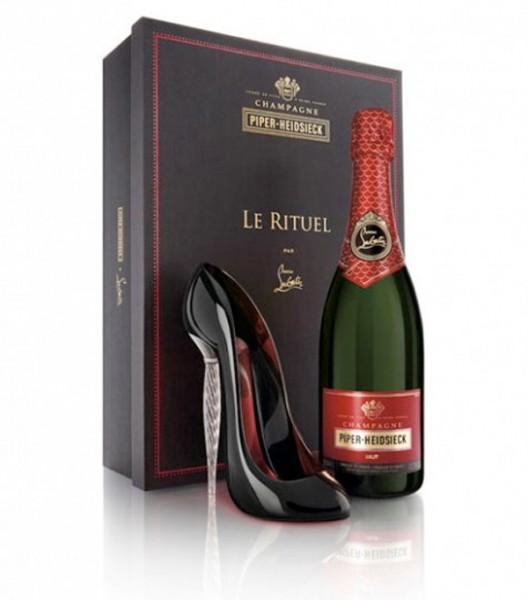 christian-louboutin-and-piper-champagne2-528x600