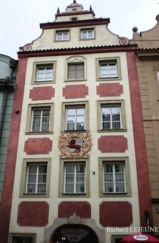 AMOURS ESTIVALES - 5. PRAGUE : LA VILLE ET SES DIFFÉRENTS QUARTIERS