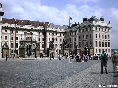AMOURS ESTIVALES - 5. PRAGUE : LA VILLE ET SES DIFFÉRENTS QUARTIERS
