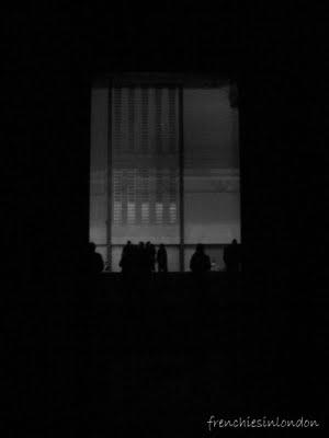 Dans le noir a la Tate Modern
