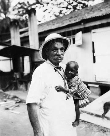 ALBERT SCHWEITZER , VISIONNAIRE ET ECOLOGISTE