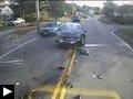 Videos: Un conducteur bourré detruit tout sur son passage+ Auto vs bus Videos: Un conducteur bourré detruit tout sur son passage+ Auto vs bus