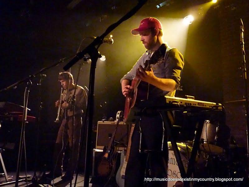 Review Concert : Camera Obscura + Magic Arm + Be My Weapon + Chris Garneau @ La Maroquinerie - Grand Mix 16/10/09 - 18/10/09
