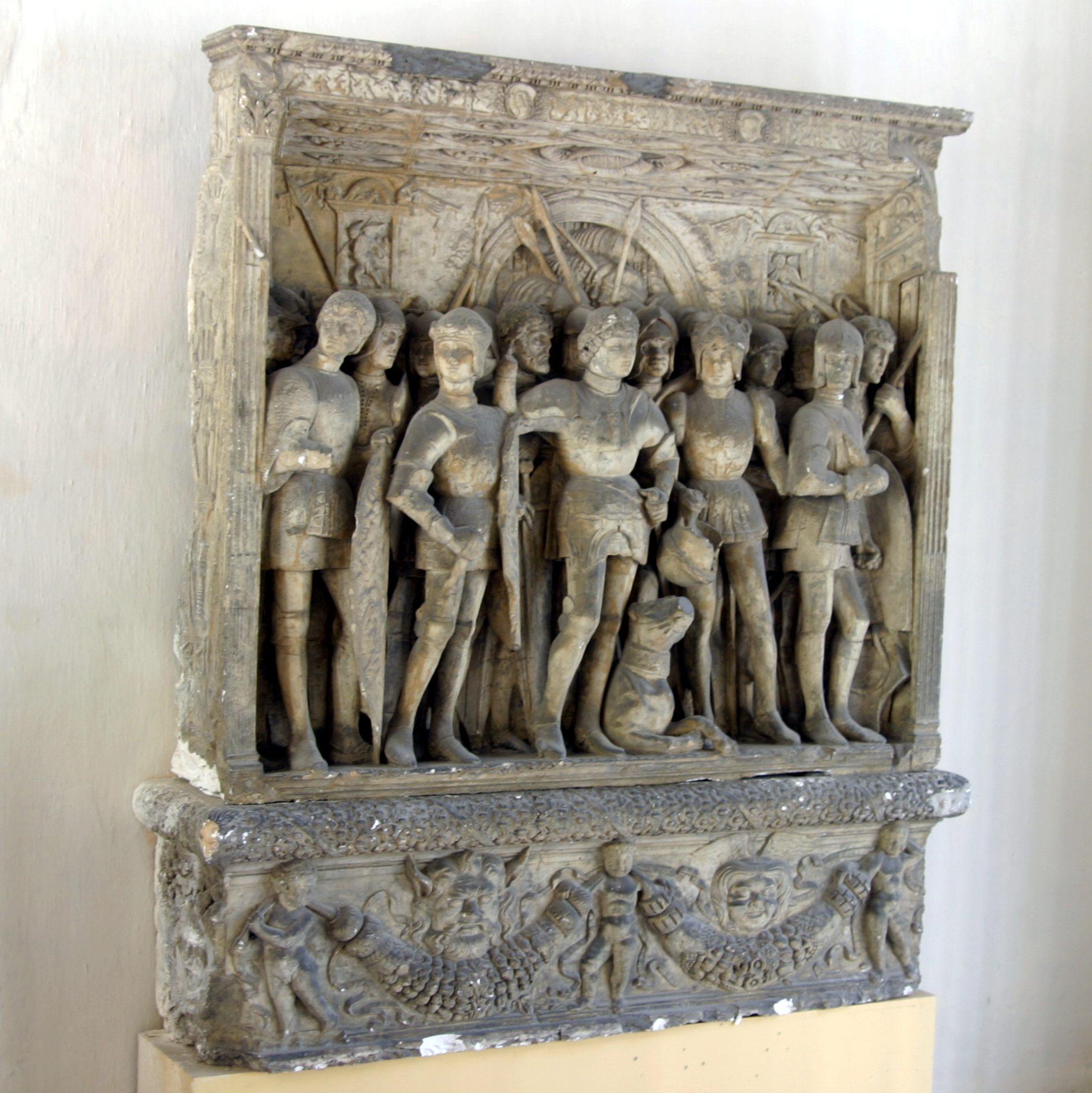 Noblesse oblige. Noblesse oblige.