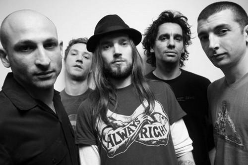 No_One_Is_Innocent_Paris_-_La_Cigale_20071016