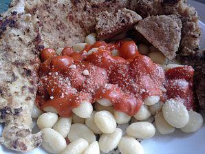 Escalopes de Dinde pânées & Gnocchi à la Sauce Tomate