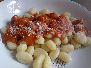 Escalopes de Dinde pânées & Gnocchi à la Sauce Tomate