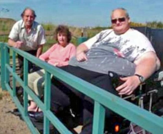 Paul Mason, l'homme le plus gros du monde pèse 445 kg