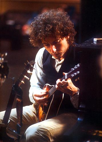 34. Changing of the Guards http://dylanesque.cowblog.fr/images/BobDylan474626100d8976d4b60.jpg