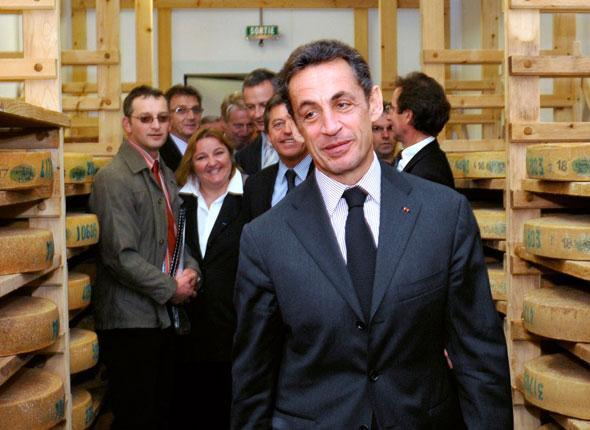 sarkozy-poupee-dun-ventriloque-poligny-27-oct-2009.1256887537.jpg