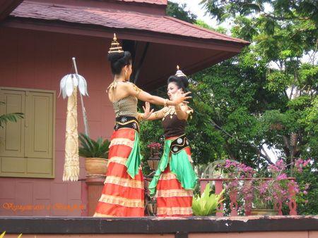 danse_traditionnelle_Bangkok
