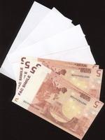 Transformation de papiers en billets