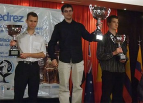 Podium du championnat du monde juniors : de gauche à droite, Zhigalko, Vachier-Lagrave et Oslewski.