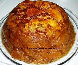 GATEAU AUX EPICES ET AUX POMMES