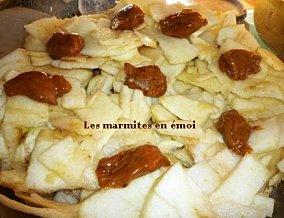 GATEAU AUX EPICES ET AUX POMMES