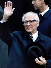 Guten Morgen Deutschland ! honecker.jpg