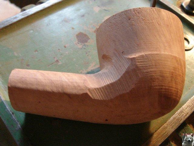 La naissance d’une pipe en bruyère ... La naissance d’une pipe en bruyère ...