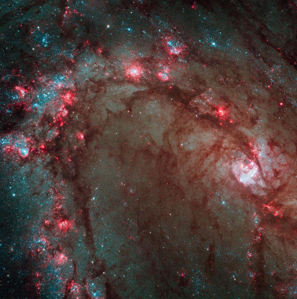Détails de la galaxie M83