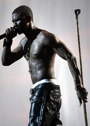 Musique news : Noah,Sanseverino,AqME,Beyoncé,Usher, Corneille,Presley