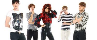 Soft Toy Emergency: Blondie circa '09 Soft Toy Emergency: Blondie circa '09