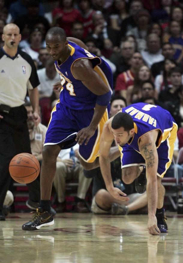04.11.09 LA Lakers 103 @ Houston Rockets 102 04.11.09 LA Lakers 103 @ Houston Rockets 102