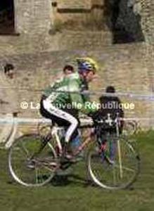 Cyclo cross, UFOLEP - Brulon vainqueur à Morthomiers