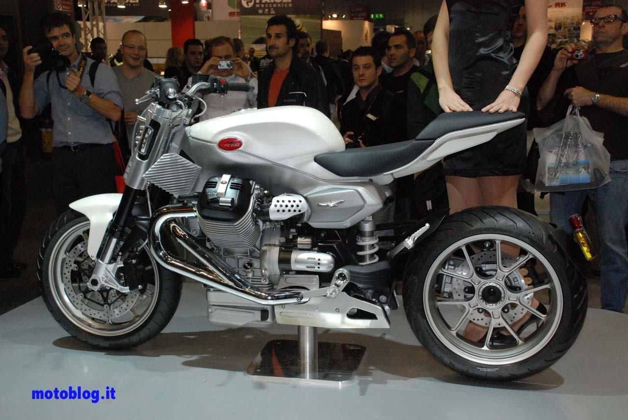 Moto Guzzi France - D couvrez la nouvelle V85 TT - Moto Guzzi