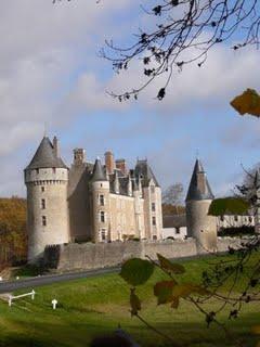Le long de la vallée de la Loire Le long de la vallée de la Loire