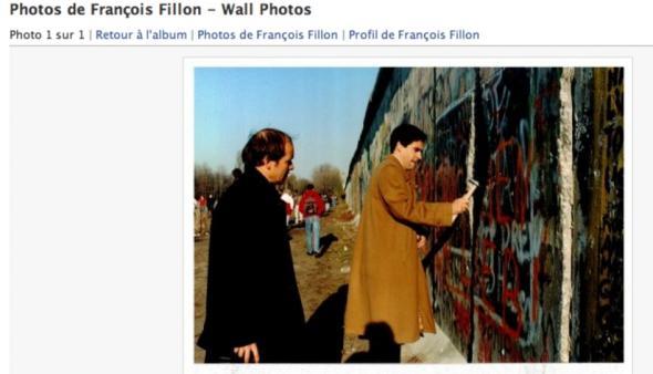 francois-fillon-mur-de-berlin-nov-2009.1258183633.jpg