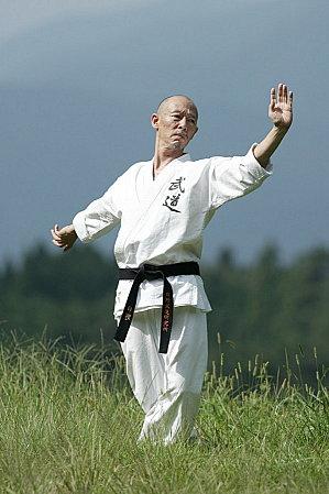 Master Class avec Akira Hino : la vague intérieure