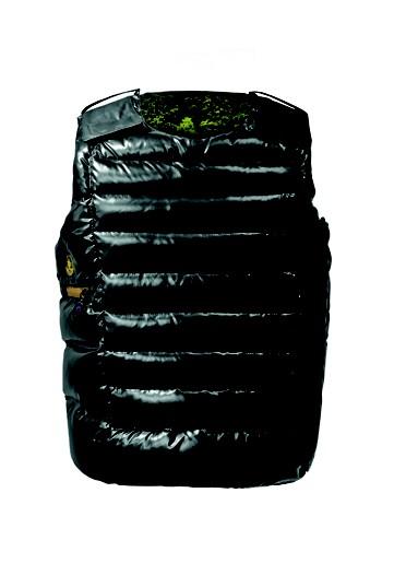Post image for Pharrell Williams x Moncler pour une doudoune Kevlar