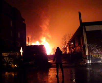 Un incendie la nuit
