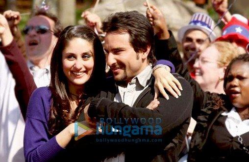 Kurbaan, Saif Ali Khan,Kareena Kapoor,Vivek Oberoi,Dia Mirza,Kirron Kher,Om Puri,Akash Khurana,Nauheed Cyrusi, 