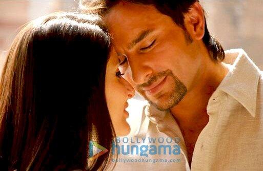 Kurbaan, Saif Ali Khan,Kareena Kapoor,Vivek Oberoi,Dia Mirza,Kirron Kher,Om Puri,Akash Khurana,Nauheed Cyrusi, 