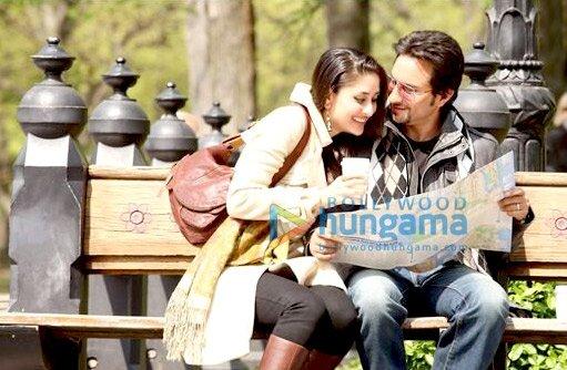 Kurbaan, Saif Ali Khan,Kareena Kapoor,Vivek Oberoi,Dia Mirza,Kirron Kher,Om Puri,Akash Khurana,Nauheed Cyrusi, 