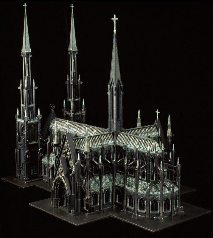 Al Farrow Guns and Bullets Sculptures - Sculptures Reliquaires Balistiques Al Farrow Guns and Bullets Sculptures - Sculptures Reliquaires Balistiques