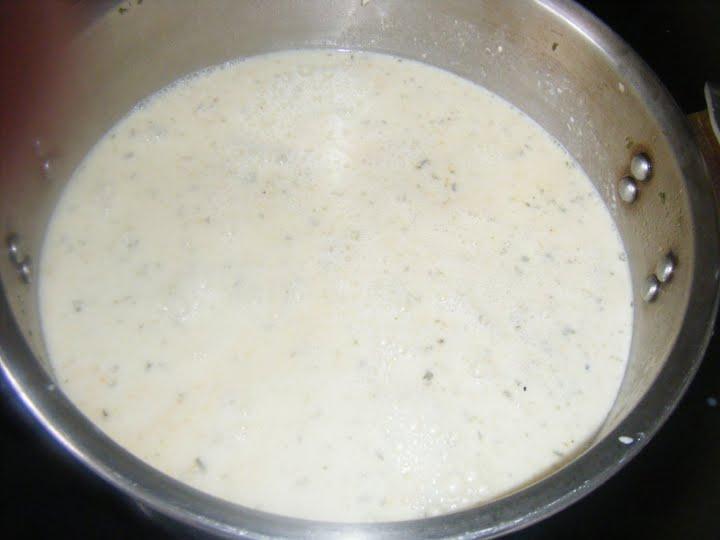 Veloute aux PDT, carottes nouvelles et creme fraiche Veloute aux PDT, carottes nouvelles et creme fraiche