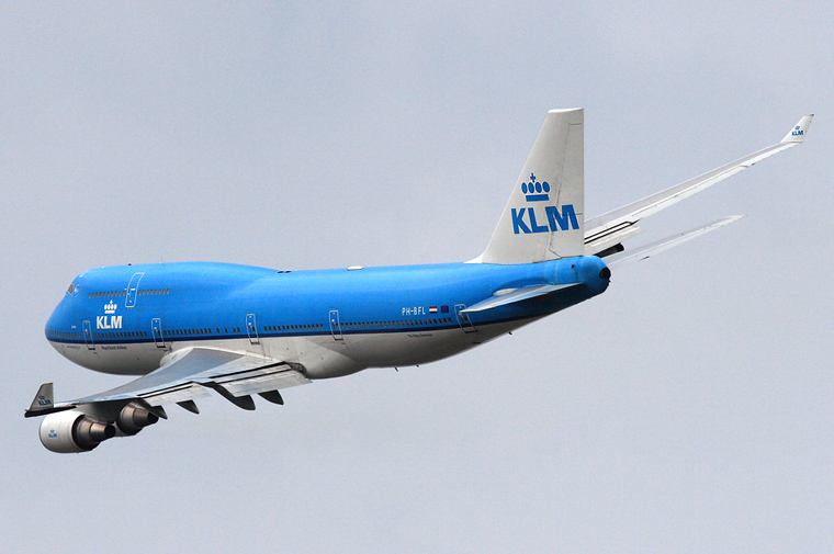 KLM réalise le premier vol de passagers fonctionnant au biocarburant KLM réalise le premier vol de passagers fonctionnant au biocarburant