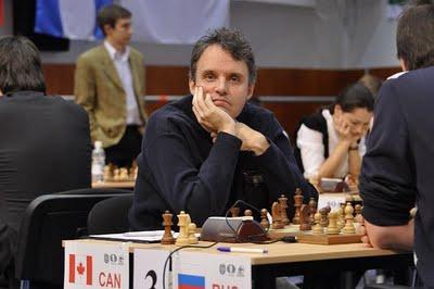Le maître international d'échecs Jean Hébert à Khanty-Mansiysk en Sibérie occidentale - photo site officiel