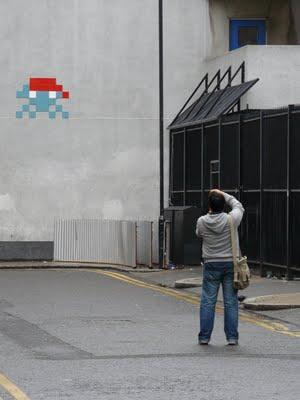 space invader (50)