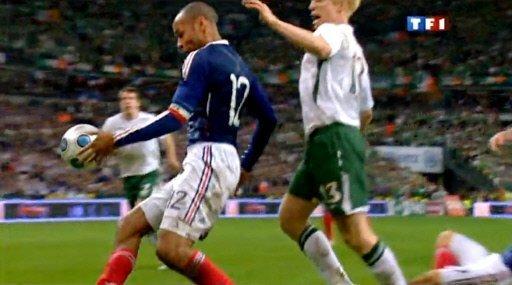 Equipe de France : Une enquête ouverte sur la main d’Henry !