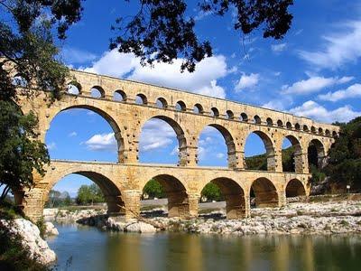 Le pont du Gard ..