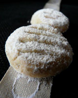 Flocons de neige pour le 2ème dimanche de l' Avent Flocons de neige pour le 2ème dimanche de l' Avent