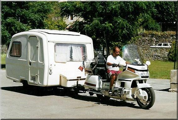 Une époque formidable! caravane.1259953637.jpg