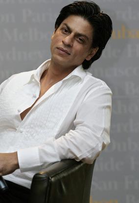 SRK refuse de participer à un défilé de lingerie de Farah Khan.