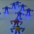 Des robots dansent pour Noel