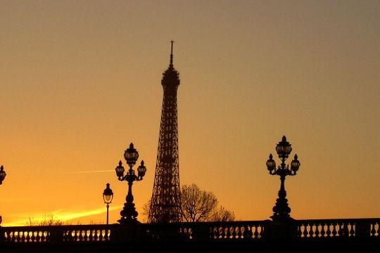 La Tour Eiffel ...